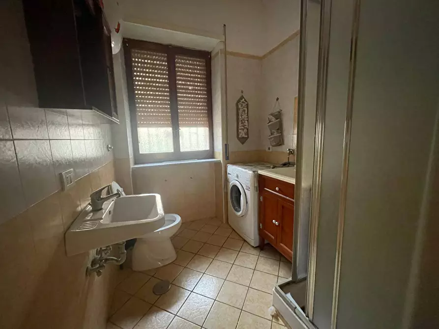 Immagine 9 di Appartamento in affitto  in Via Ferrarecce 197 a Caserta