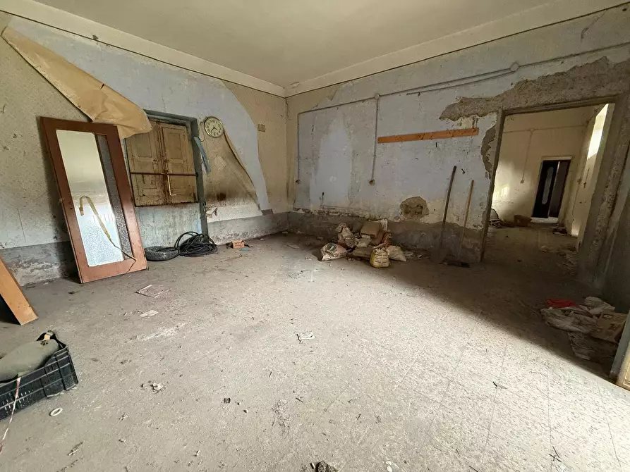 Immagine 10 di Casa indipendente in vendita  in Via Leonardo da Vinci a Cancello Ed Arnone