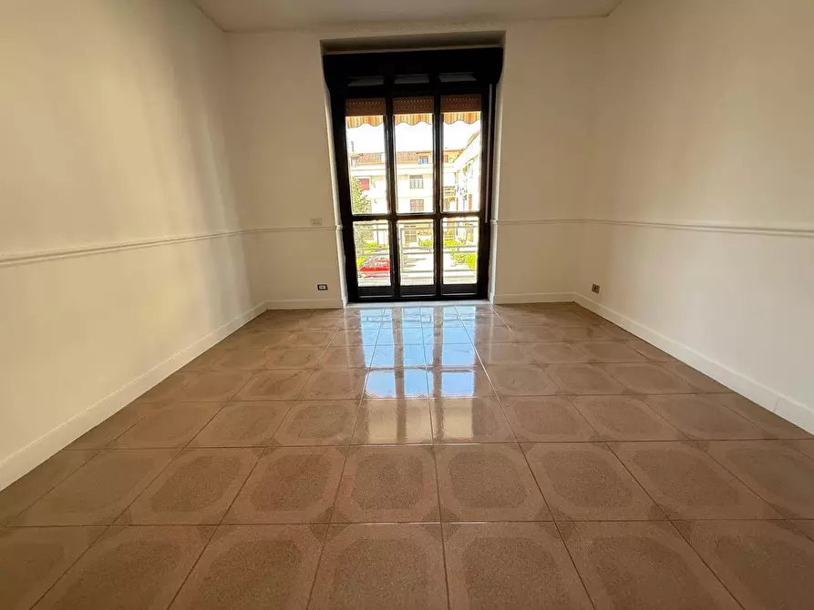 Immagine 31 di Appartamento in affitto  in Via Pier Paolo Pasolini 47 a Caserta