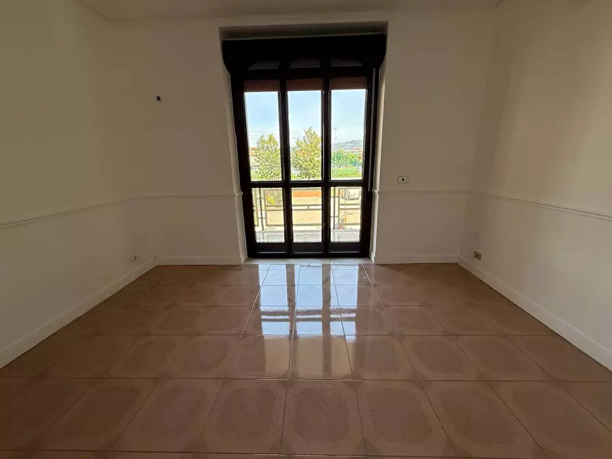 Immagine 35 di Appartamento in affitto  in Via Pier Paolo Pasolini 47 a Caserta