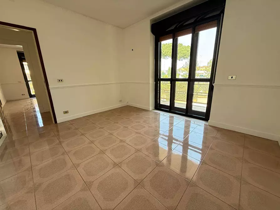 Immagine 36 di Appartamento in affitto  in Via Pier Paolo Pasolini 47 a Caserta