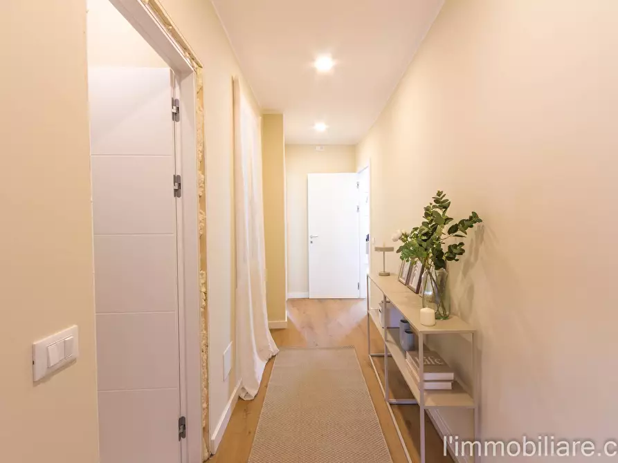 Immagine 14 di Appartamento in vendita  in Via Guglielmo Marconi 60 a Verona