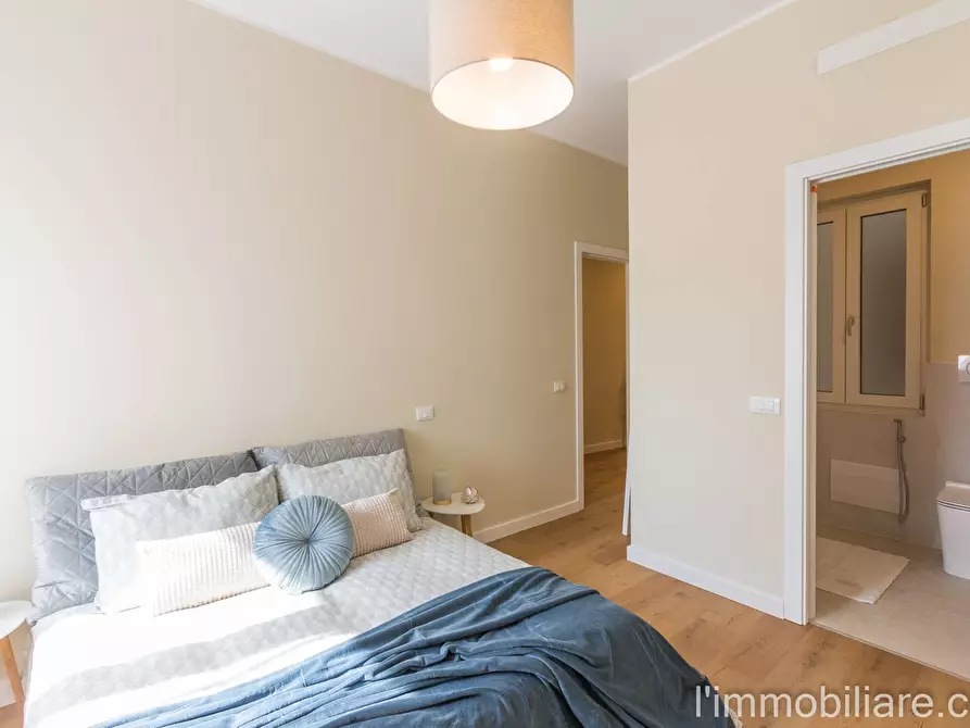 Immagine 18 di Appartamento in vendita  in Via Guglielmo Marconi 60 a Verona