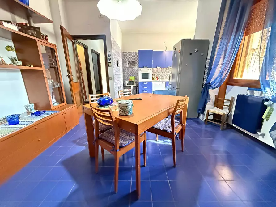 Immagine 23 di Appartamento in vendita  in Via Lupoli 3 a Caserta