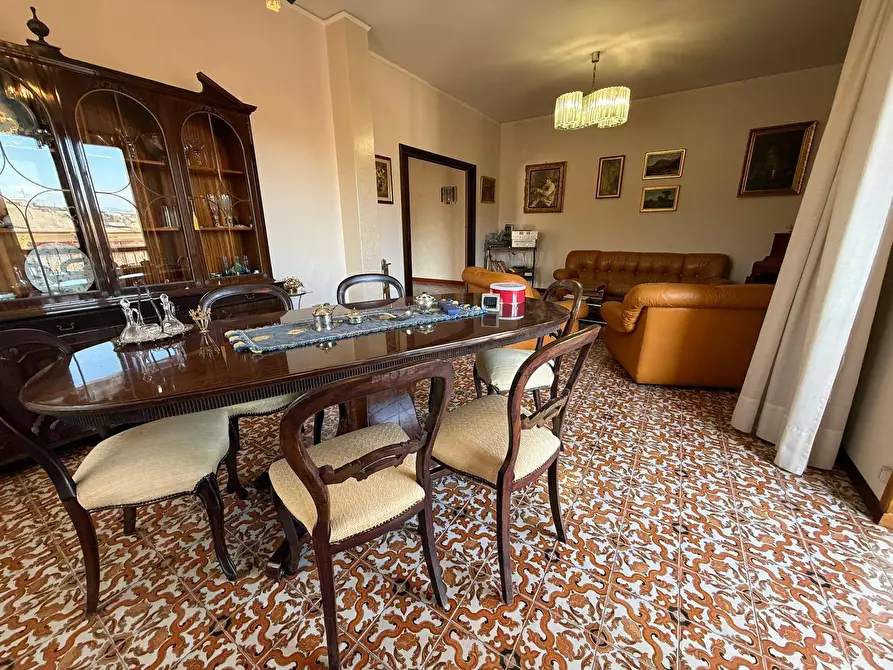 Immagine 31 di Appartamento in vendita  in Via Lupoli 3 a Caserta