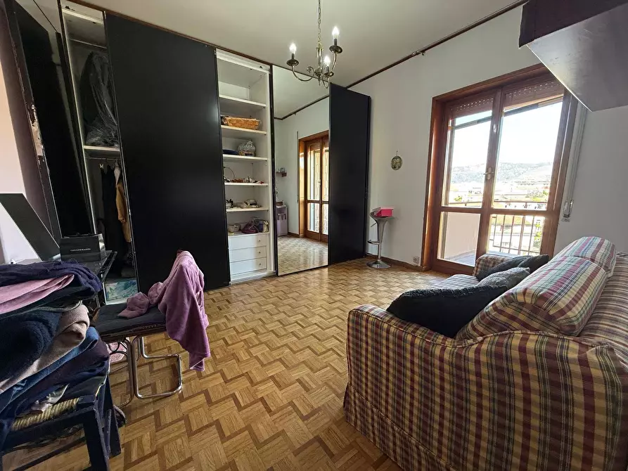 Immagine 43 di Appartamento in vendita  in Via Lupoli 3 a Caserta