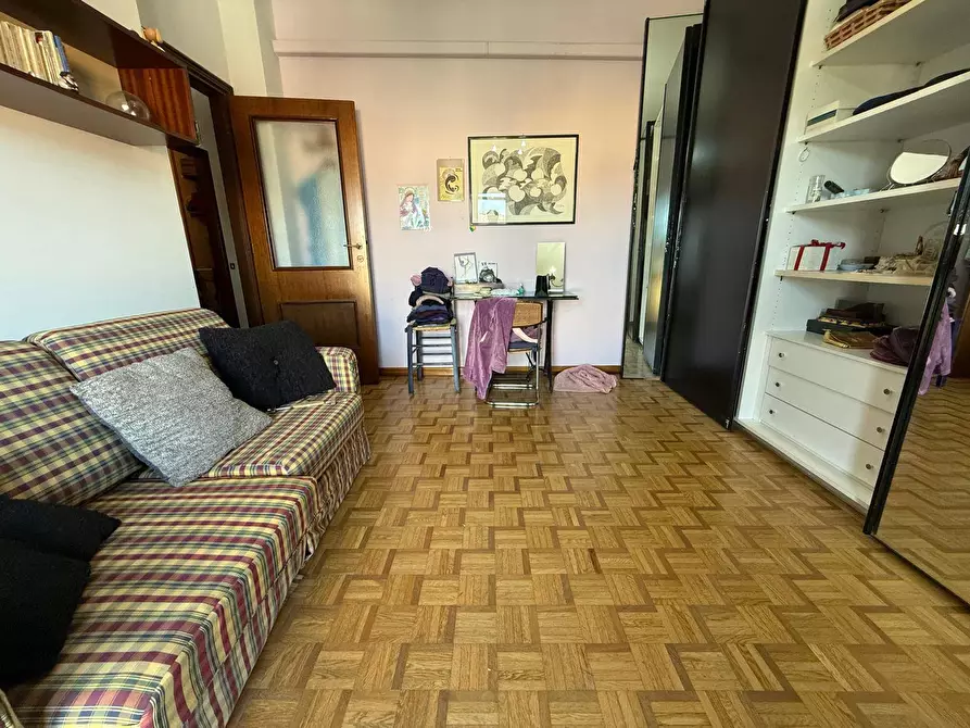 Immagine 46 di Appartamento in vendita  in Via Lupoli 3 a Caserta