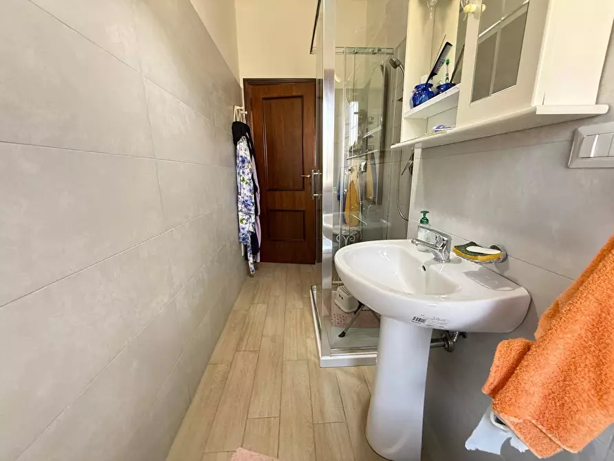 Immagine 50 di Appartamento in vendita  in Via Lupoli 3 a Caserta