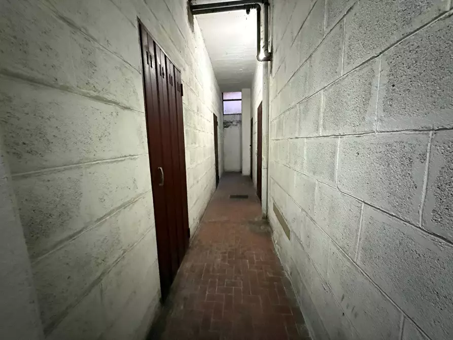 Immagine 57 di Appartamento in vendita  in Via Lupoli 3 a Caserta