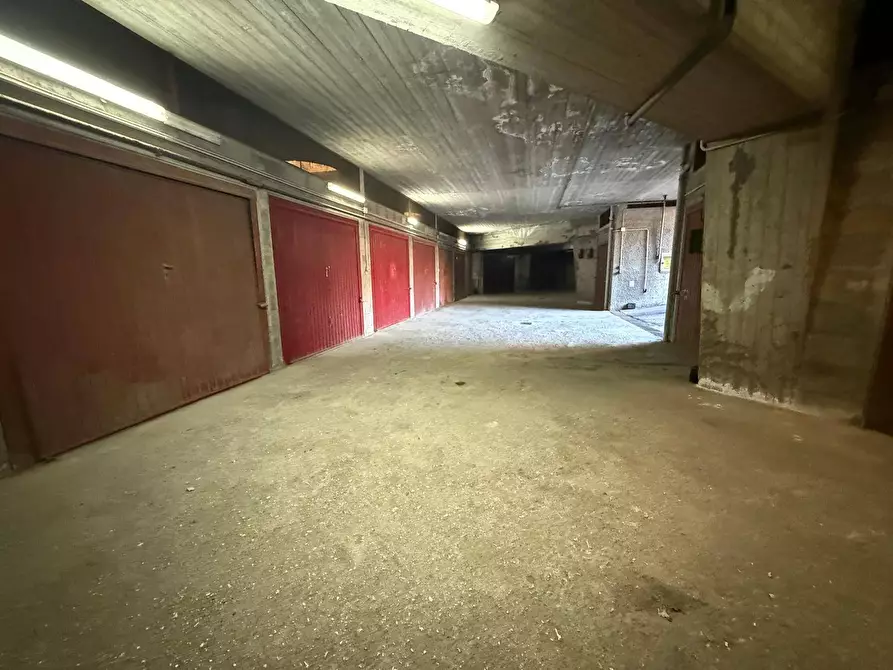 Immagine 62 di Appartamento in vendita  in Via Lupoli 3 a Caserta