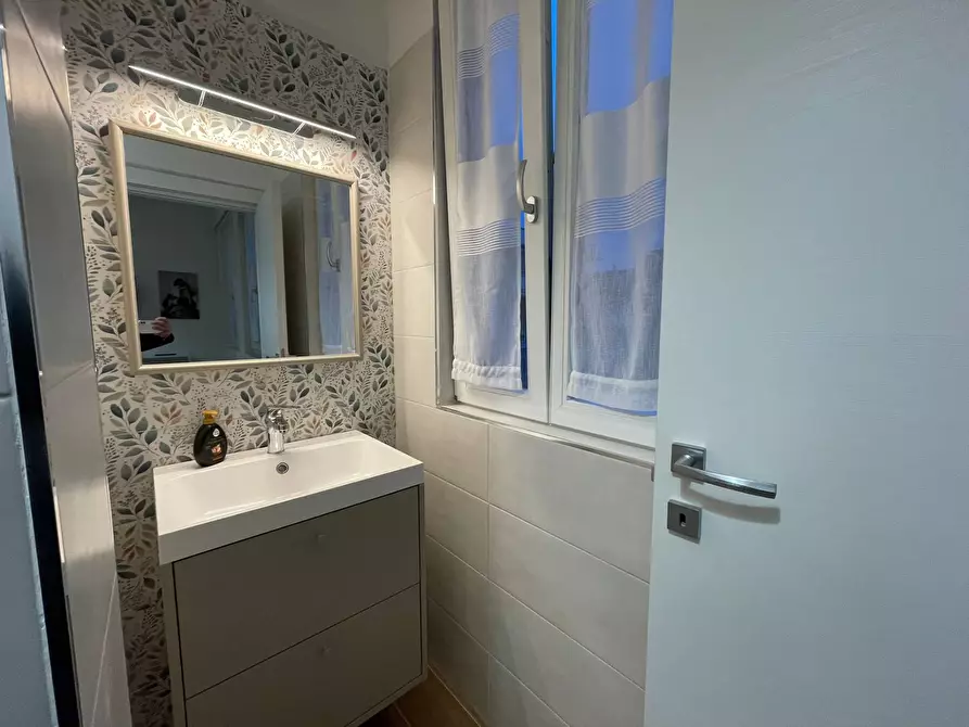 Immagine 7 di Appartamento in affitto  in Piazza Po 1 a Caserta