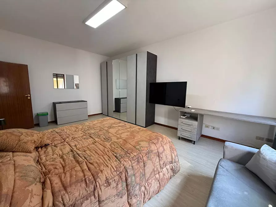 Immagine 14 di Appartamento in affitto  in Via G.M. Bosco 5 a Caserta