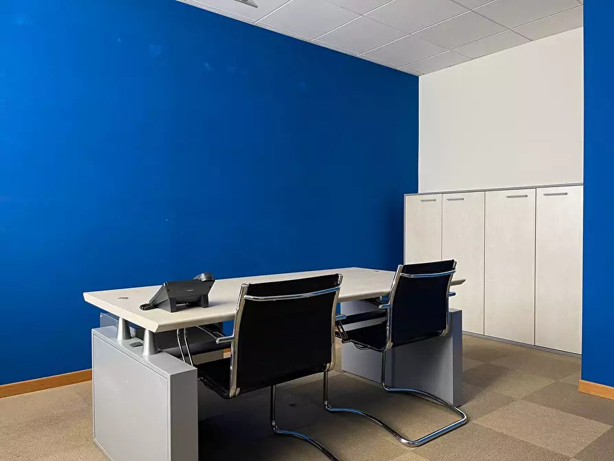 Immagine 4 di Ufficio in vendita  in Via Carlo Noè 45 a Gallarate