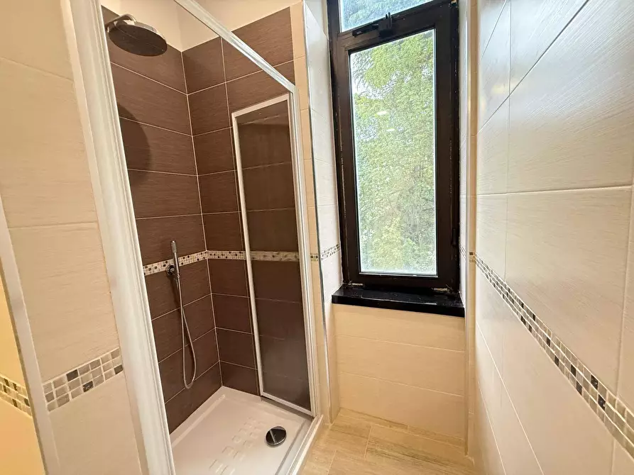 Immagine 23 di Appartamento in affitto  in via Sant'Antonio da Padova 32 a Caserta