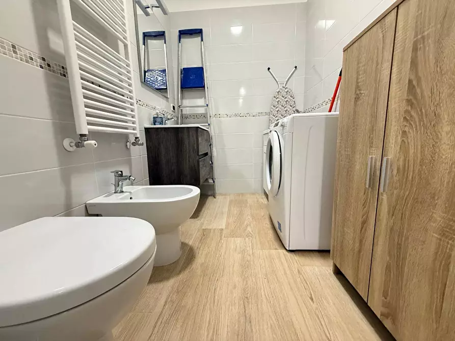 Immagine 28 di Appartamento in affitto  in via Sant'Antonio da Padova 32 a Caserta