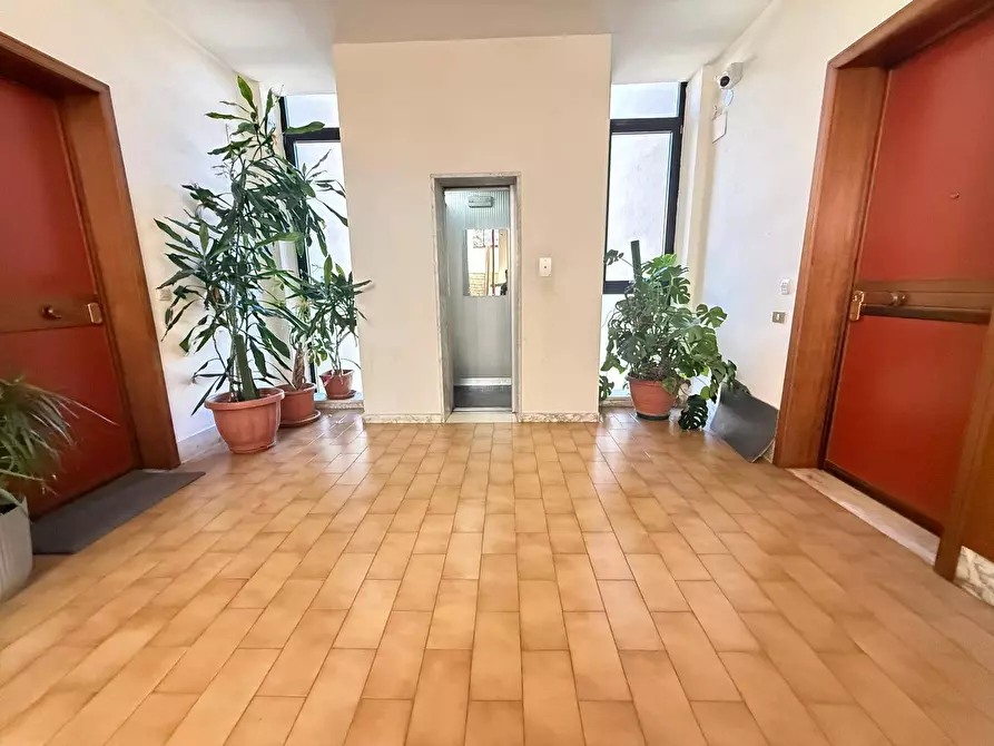 Immagine 35 di Appartamento in affitto  in via Sant'Antonio da Padova 32 a Caserta
