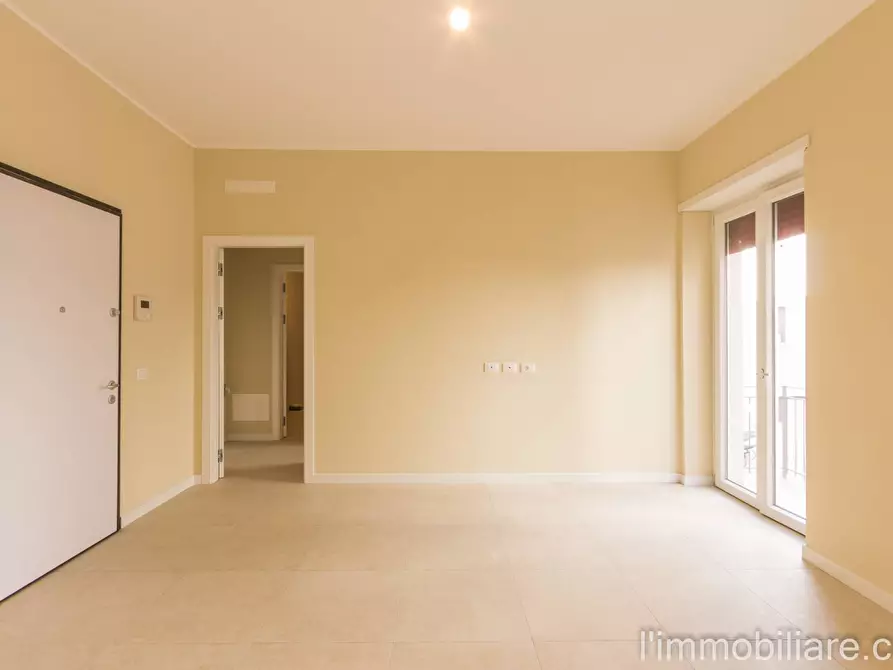 Immagine 5 di Appartamento in vendita  in Via Don Carlo Steeb 21 a Verona