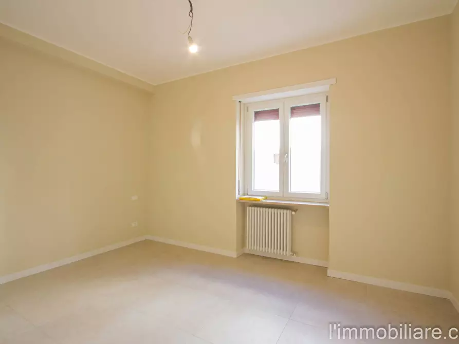 Immagine 10 di Appartamento in vendita  in Via Don Carlo Steeb 21 a Verona