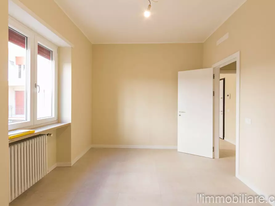 Immagine 13 di Appartamento in vendita  in Via Don Carlo Steeb 21 a Verona