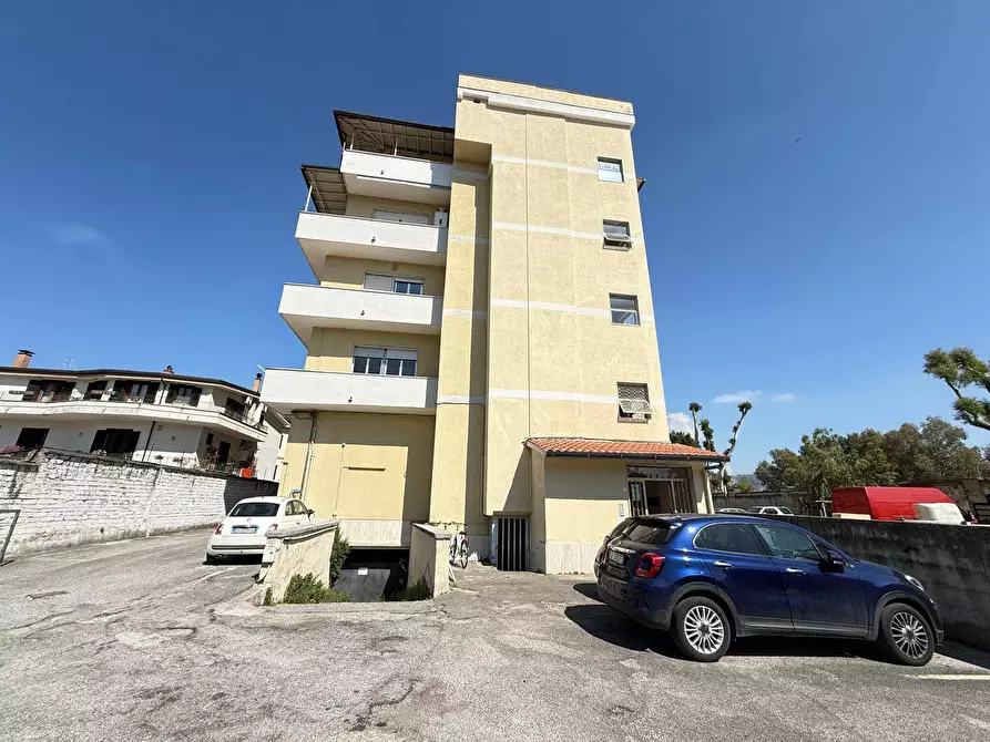 Immagine 37 di Appartamento in vendita  in Via Vincenzo Gallicola 20 a Caserta