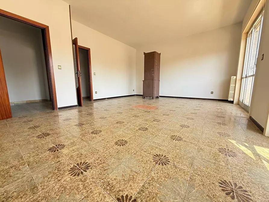 Immagine 4 di Appartamento in vendita  in Via Vincenzo Gallicola 20 a Caserta