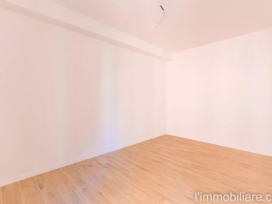 Immagine 5 di Appartamento in vendita  in Via Francesco Berni 12 a Verona