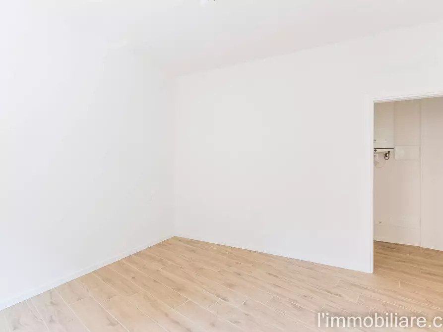 Immagine 8 di Appartamento in vendita  in Via Francesco Berni 12 a Verona