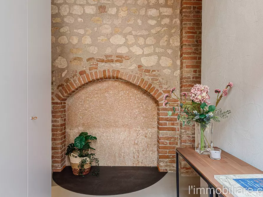 Immagine 5 di Appartamento in vendita  in Vicolo Scaletta Santo Stefano 7 a Verona