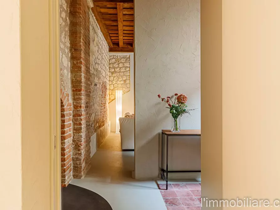 Immagine 6 di Appartamento in vendita  in Vicolo Scaletta Santo Stefano 7 a Verona