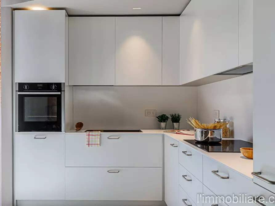 Immagine 42 di Appartamento in vendita  in Vicolo Scaletta Santo Stefano 7 a Verona