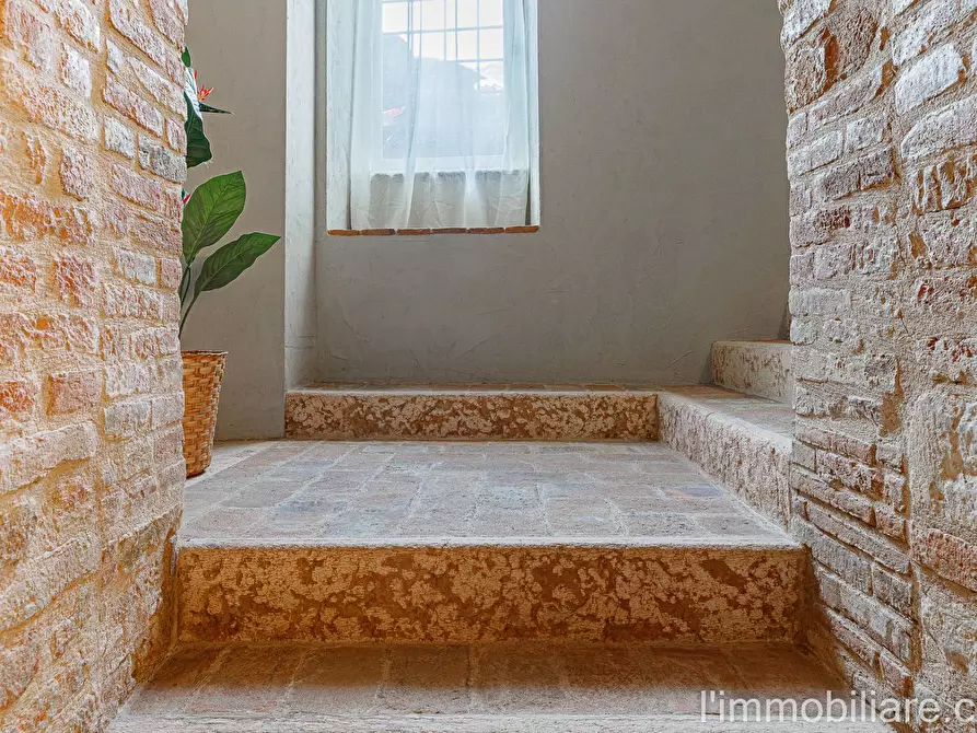 Immagine 68 di Appartamento in vendita  in Vicolo Scaletta Santo Stefano 7 a Verona