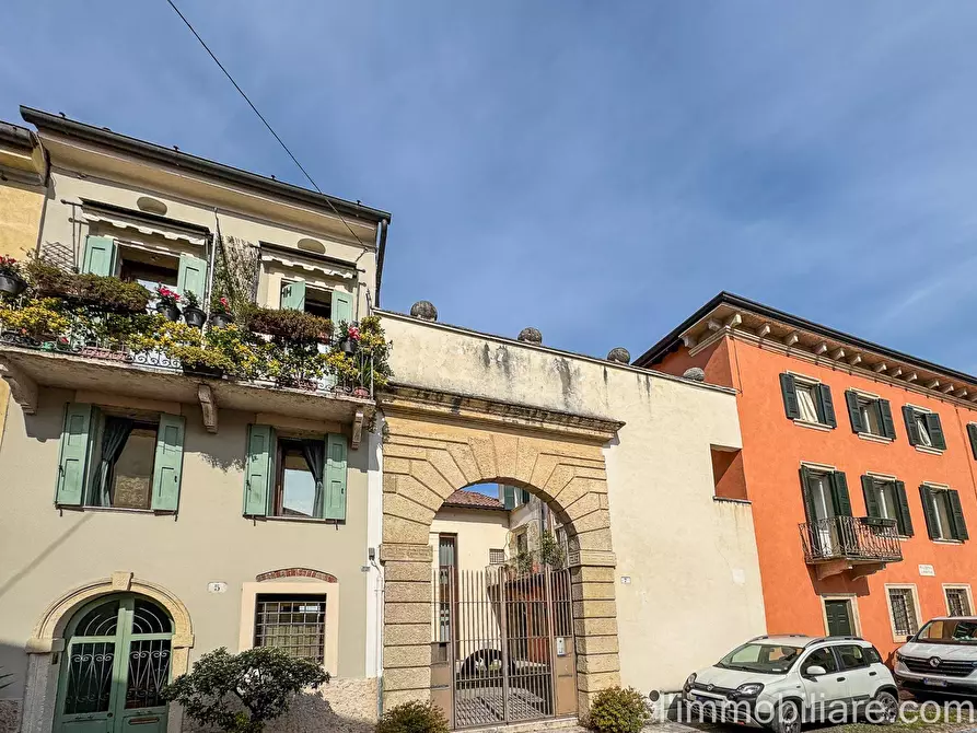Immagine 84 di Appartamento in vendita  in Vicolo Scaletta Santo Stefano 7 a Verona