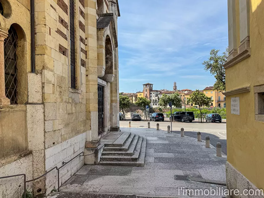 Immagine 86 di Appartamento in vendita  in Vicolo Scaletta Santo Stefano 7 a Verona
