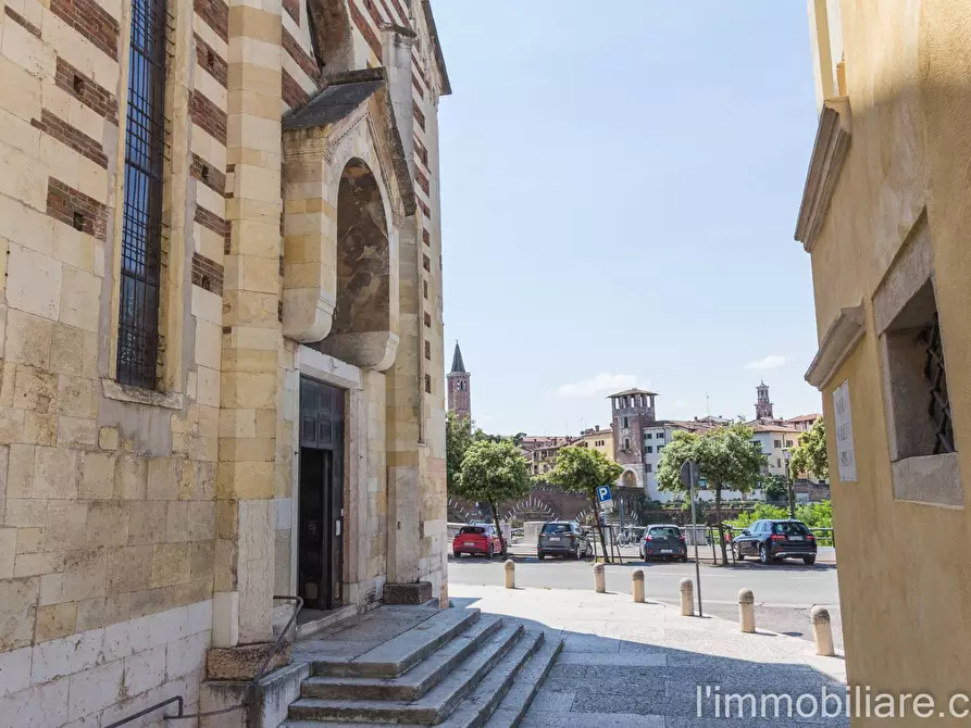 Immagine 91 di Appartamento in vendita  in Vicolo Scaletta Santo Stefano 7 a Verona