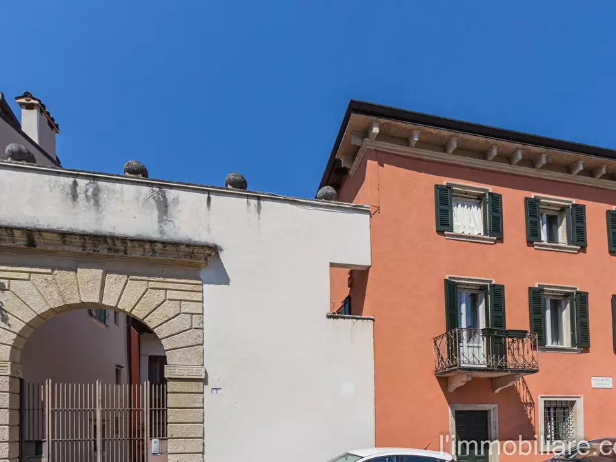 Immagine 94 di Appartamento in vendita  in Vicolo Scaletta Santo Stefano 7 a Verona