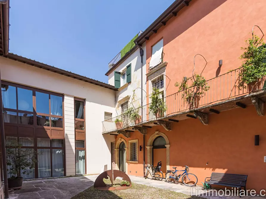 Immagine 96 di Appartamento in vendita  in Vicolo Scaletta Santo Stefano 7 a Verona