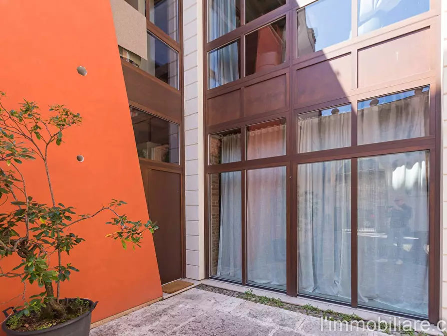 Immagine 99 di Appartamento in vendita  in Vicolo Scaletta Santo Stefano 7 a Verona