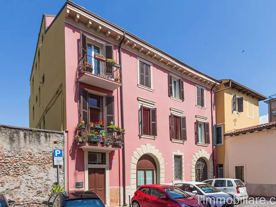 Immagine 1 di Appartamento in vendita  in Vicolo Ghiacciaia 6 a Verona