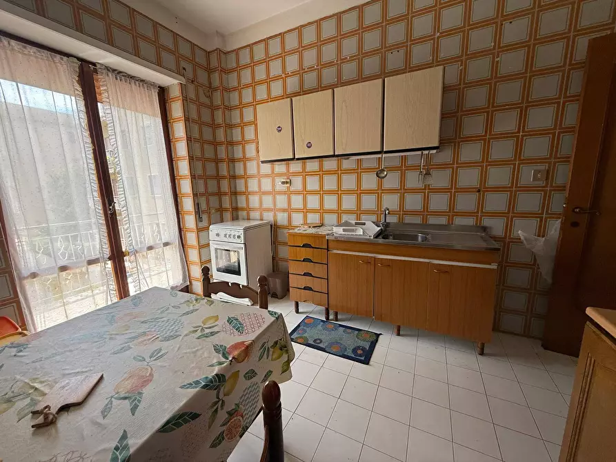 Immagine 12 di Appartamento in vendita  in Via Ferrarecce 197 a Caserta