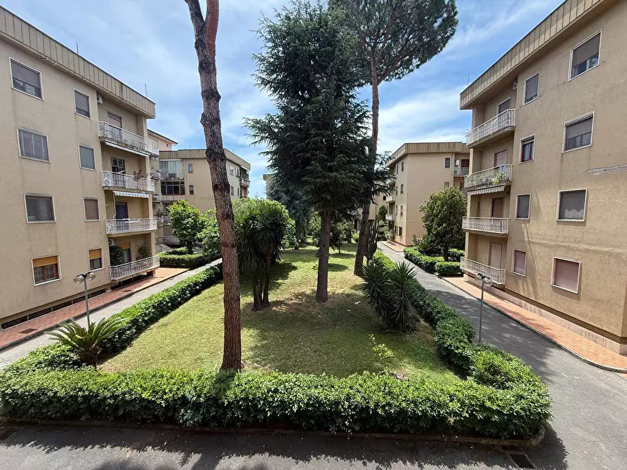 Immagine 14 di Appartamento in vendita  in Via Ferrarecce 197 a Caserta
