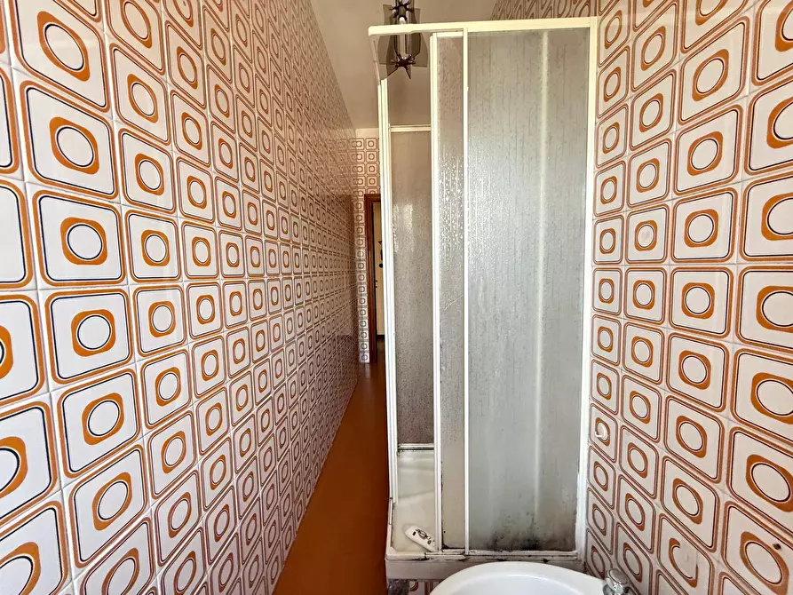 Immagine 40 di Appartamento in vendita  in Via Ferrarecce 197 a Caserta