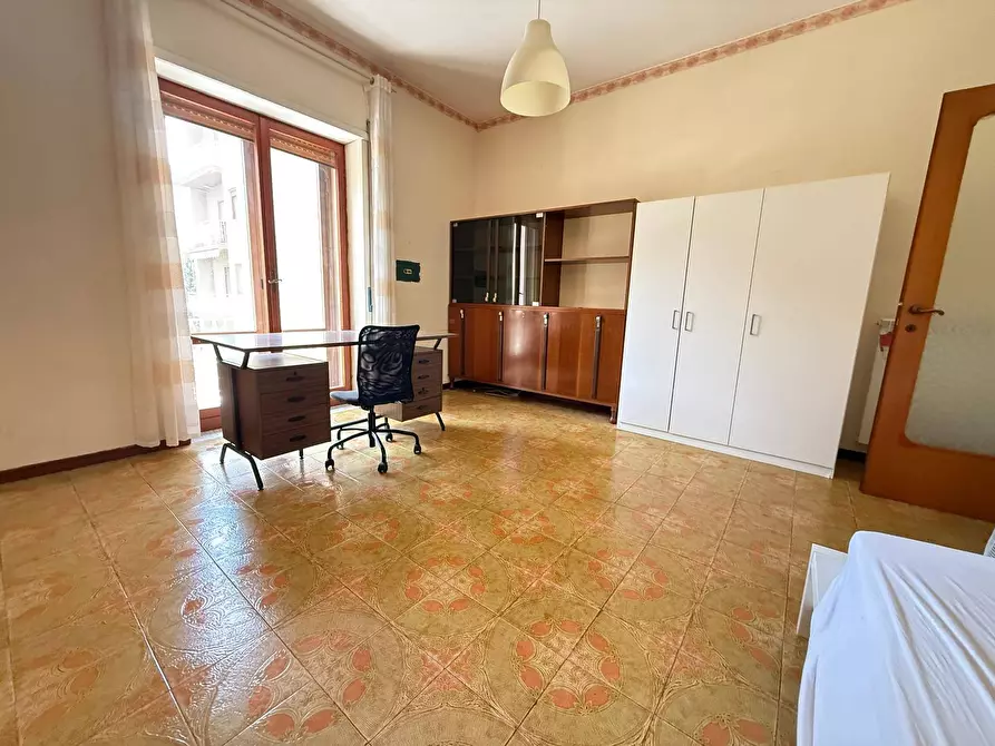 Immagine 25 di Appartamento in vendita  in Via Ferrarecce 197 a Caserta