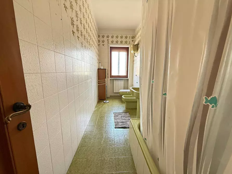 Immagine 30 di Appartamento in vendita  in Via Ferrarecce 197 a Caserta
