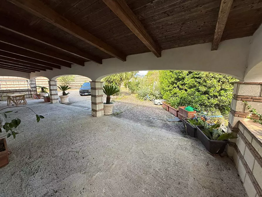 Immagine 45 di Villa in vendita  in Strada  Provinciale  Santa Lucia Montegarofalo 6 a Caiazzo