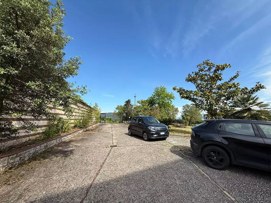 Immagine 48 di Villa in vendita  in Strada  Provinciale  Santa Lucia Montegarofalo 6 a Caiazzo