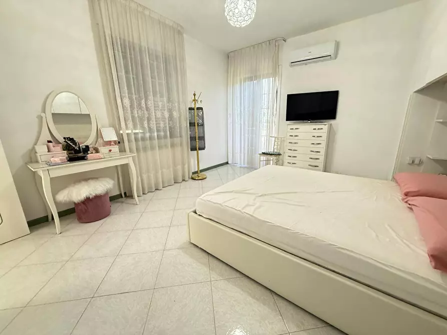 Immagine 35 di Villa in vendita  in Strada  Provinciale  Santa Lucia Montegarofalo 6 a Caiazzo