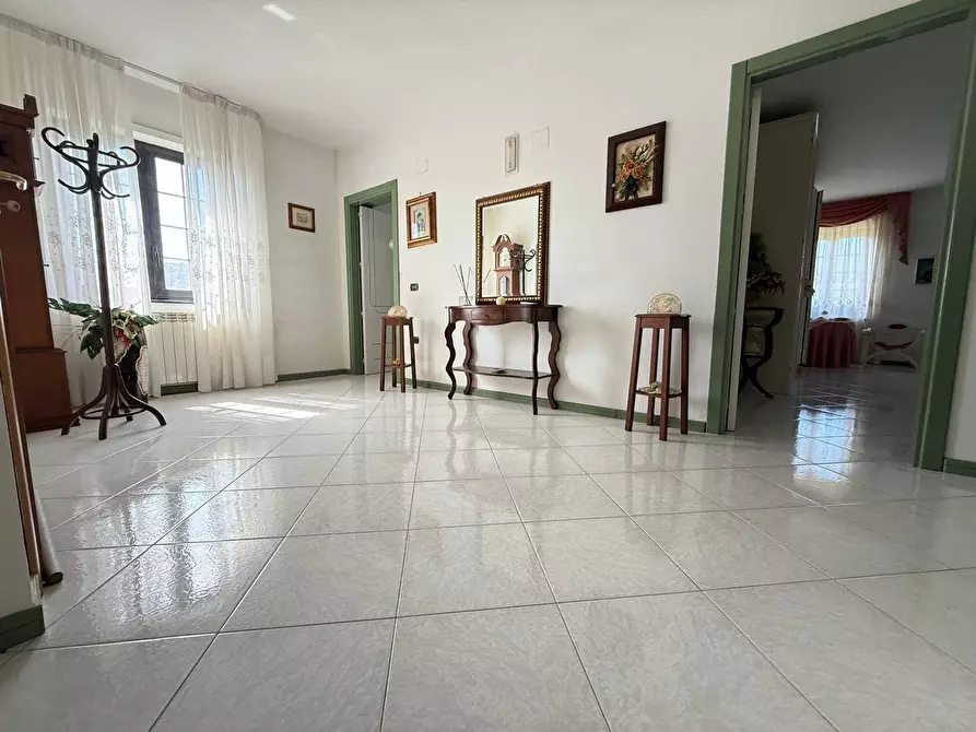 Immagine 57 di Villa in vendita  in Strada  Provinciale  Santa Lucia Montegarofalo 6 a Caiazzo