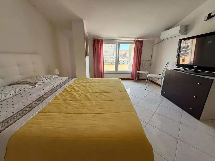 Immagine 19 di Appartamento in vendita  in Vicolo Reame di Napoli 16 a Caserta