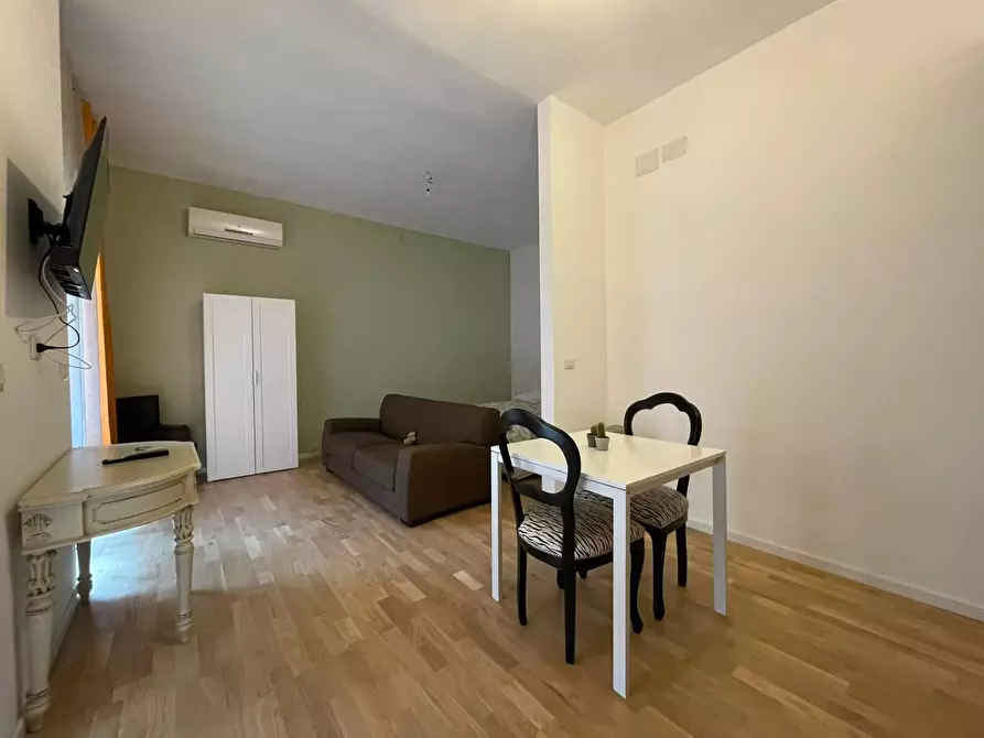 Immagine 3 di Appartamento in affitto  in Via Roma 114 a Caserta