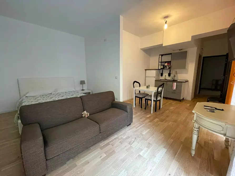 Immagine 8 di Appartamento in affitto  in Via Roma 114 a Caserta